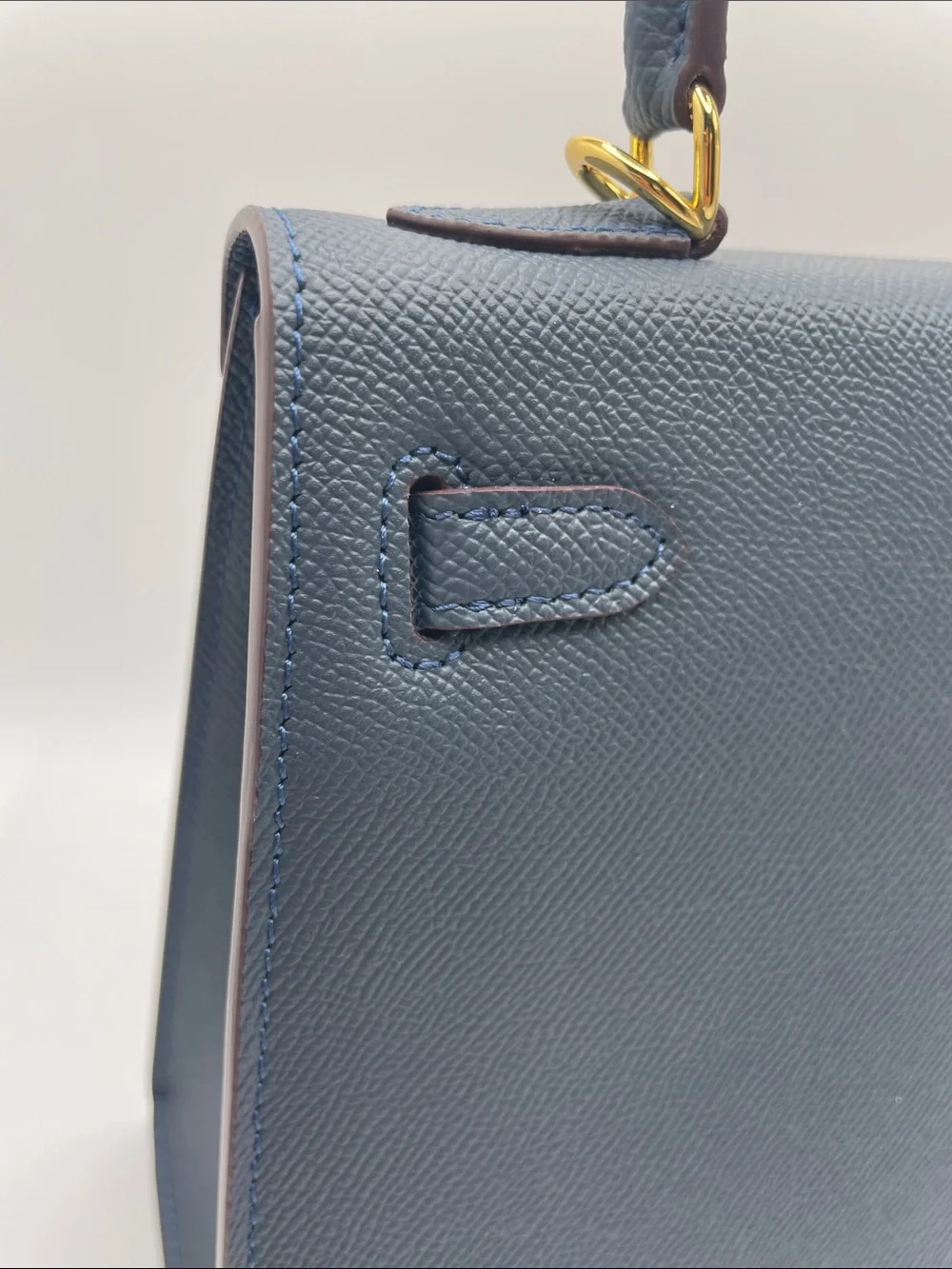 The Kinsley 25 - Navy Blue